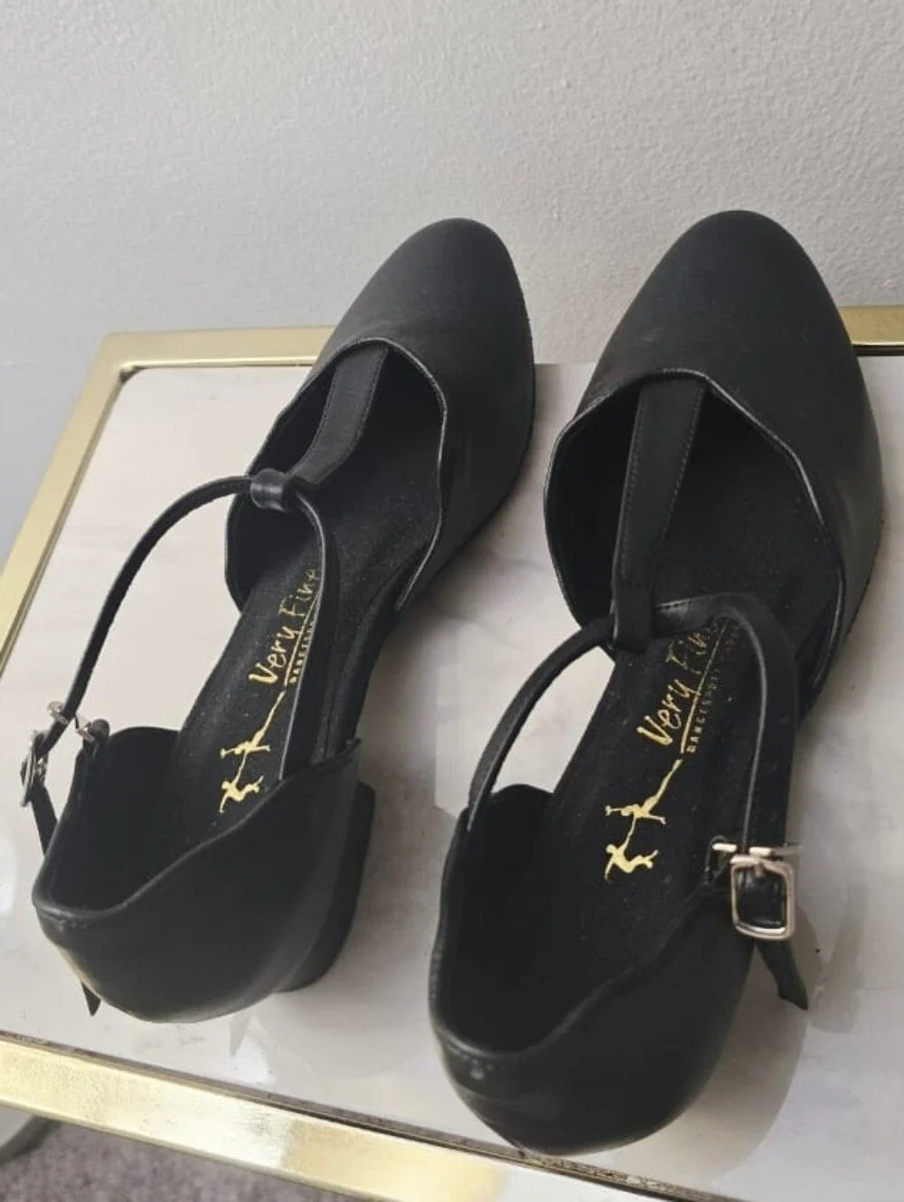 Very Fine Mary Jane Ballet Dance Heel Shoe . Leather Black, Womens Size 7.5
